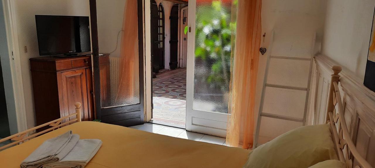 Hébergement de vacances D'artiste Comprenant 2 Avec Salles De Bain Privatives Arcachon